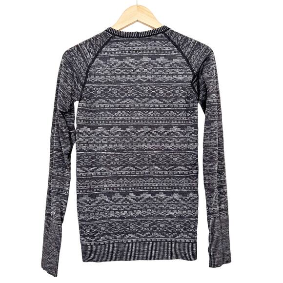 Lululemon Gray Rest Less Long Sleeve Pullover Shirt - Picture 4 of 5